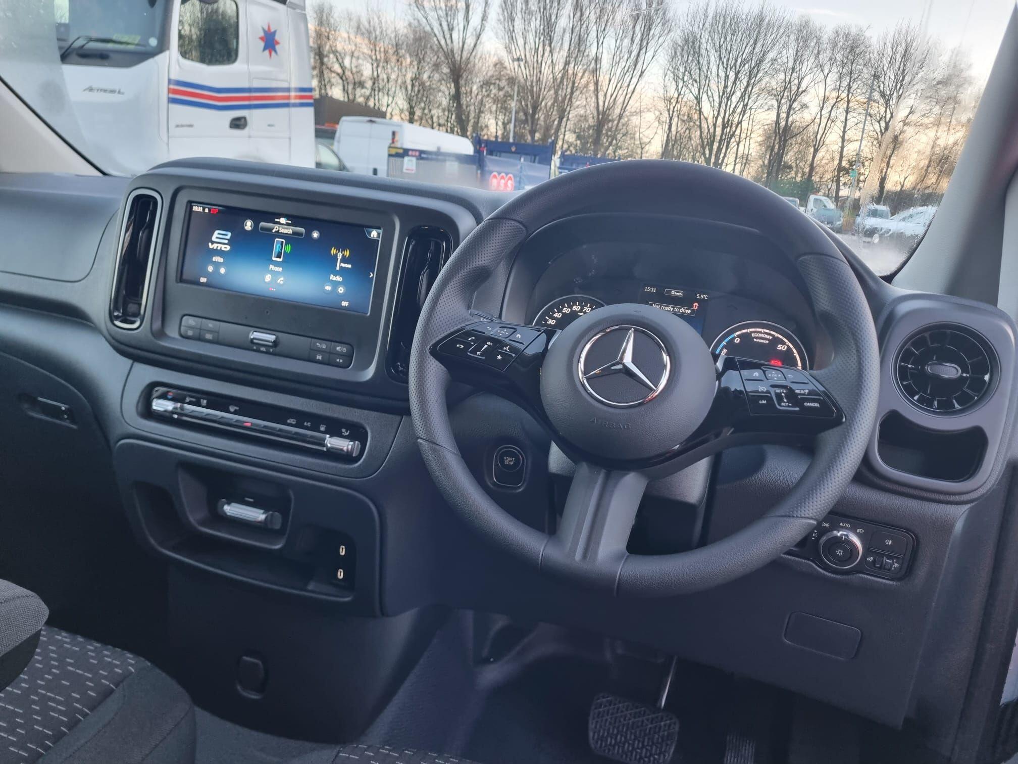 Mercedes-Benz eVito